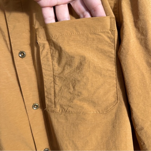 Swiss Tech sz L utility top, "copper penny", performance gear, button up - Picture 4 of 13